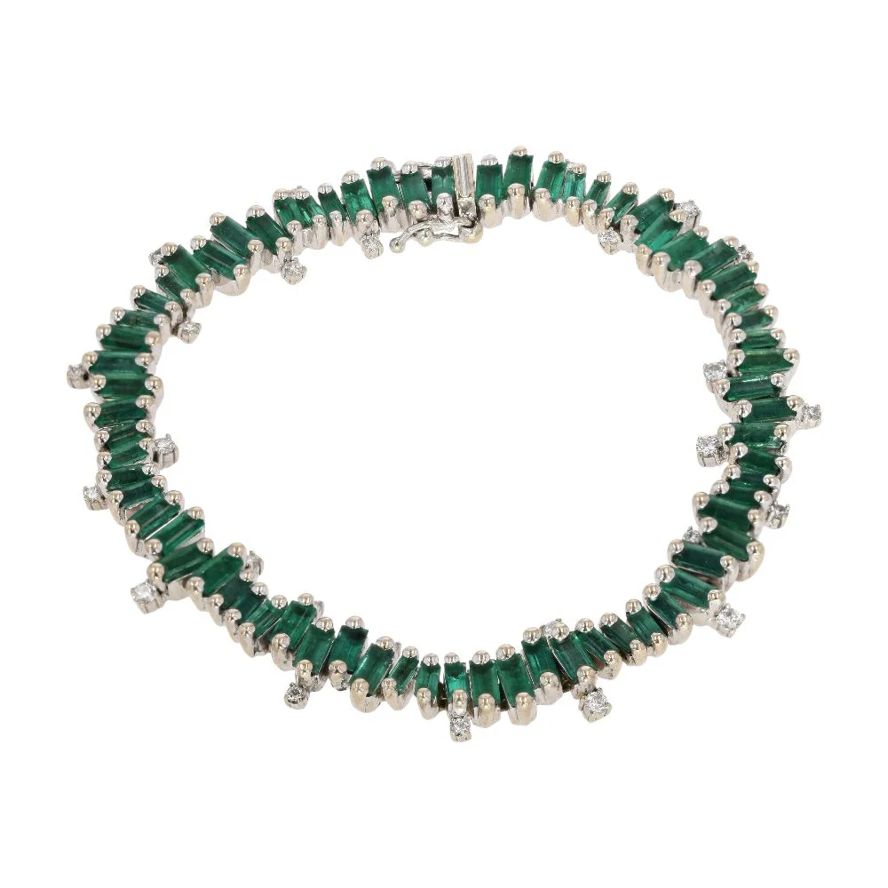 18K White Gold Diamond and Emerald Link Bracelet